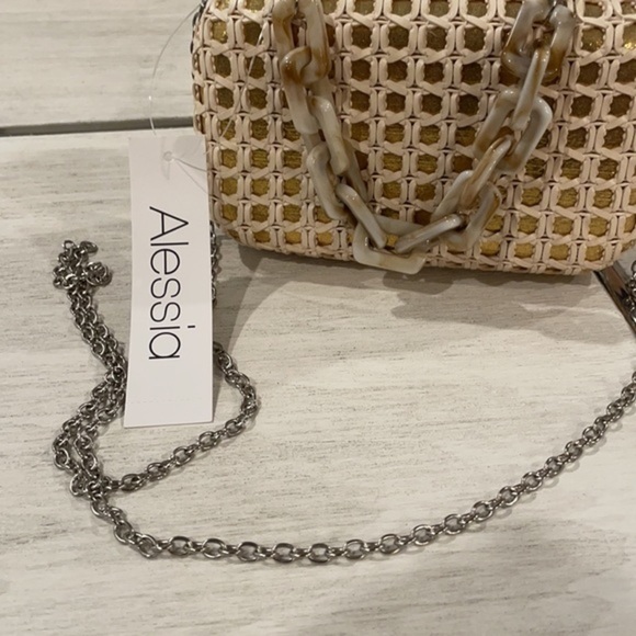 NWT Alessia Natural Convertible Clutch Purse - Picture 3 of 7